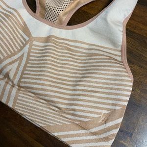 Good American Blush Sports Bra size 2/3